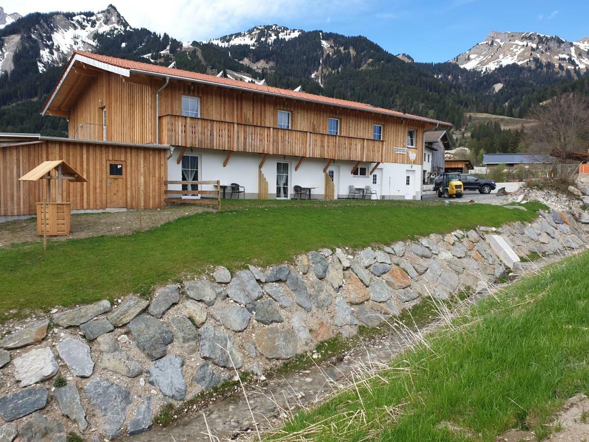 Gaestehaus Am Hahnenkamm Reutte Zewnętrze zdjęcie